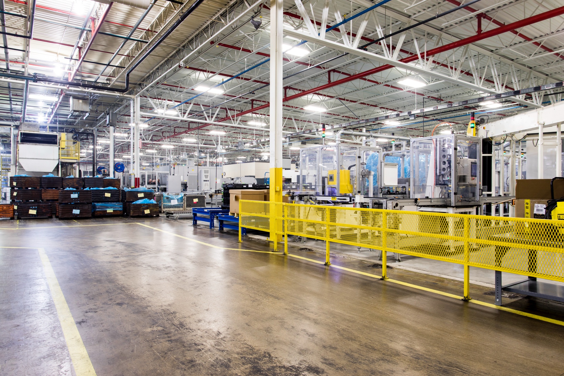 Inside of American Axle and Manufacturing (8)