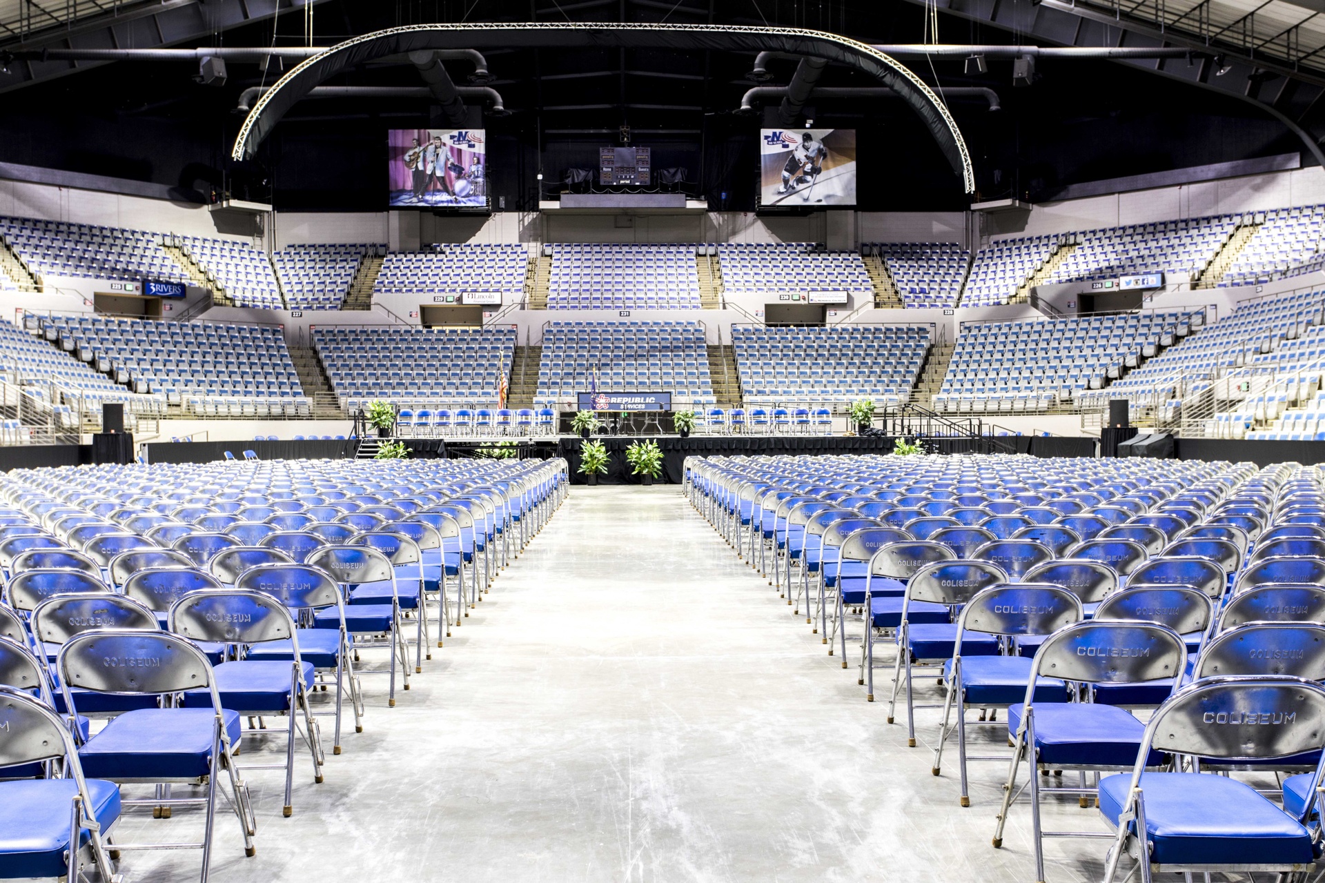Auditorium seating construction (4)