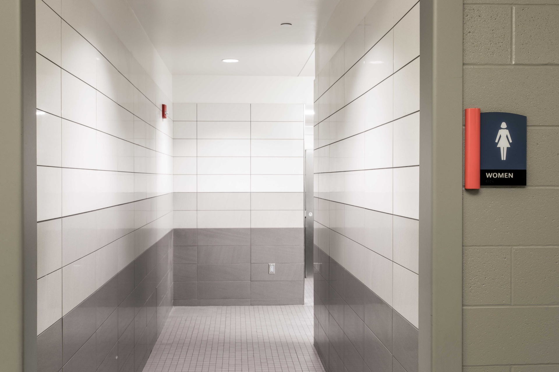 Inside construction bathroom (3)