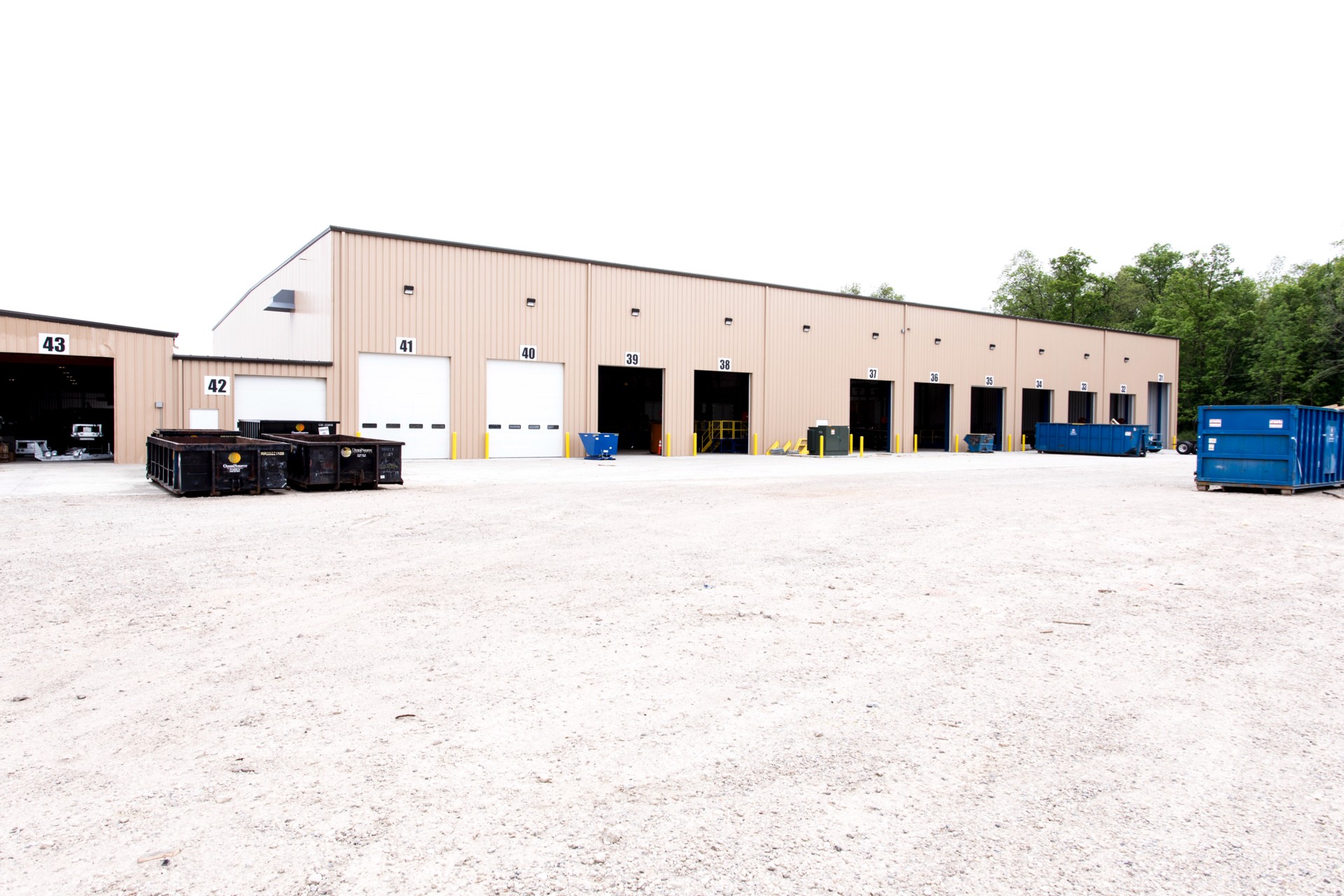 Strick Trailers outside building construction (3)